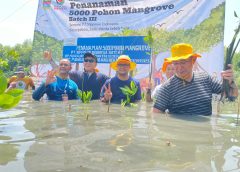 PT. NIPPISUN INDONESIA MENANAM MANGROVE DI MUARAGEMBONG KETIGA KALINYA.
